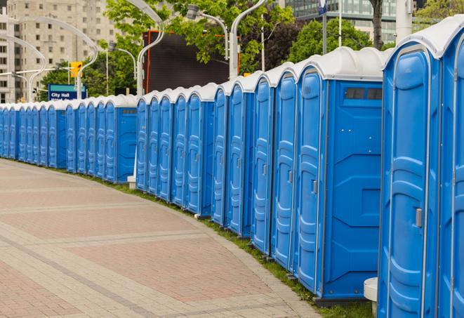 a row of portable restrooms for a special event, ensuring guests have access to clean facilities in Anaheim, CA